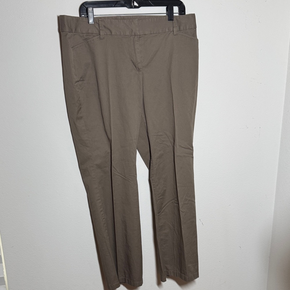 Ann Taylor Petites‎ Signature flat front Chinos pants Sz 14P